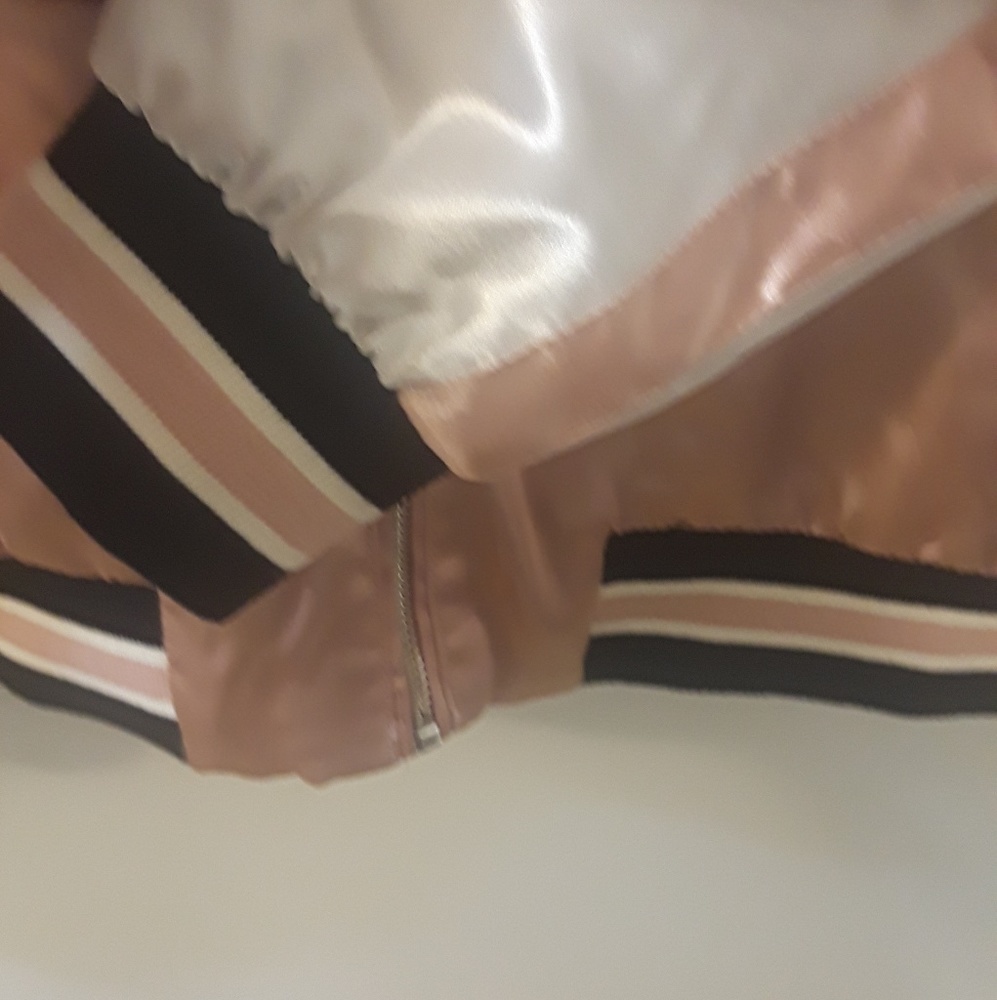 Jacket - Picture 3 of 4